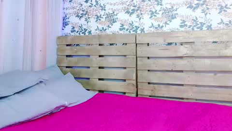 nicky_oli online show from January 23, 12:41 pm