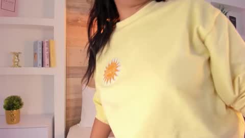 Nicky  online show from November 5, 2:39 am