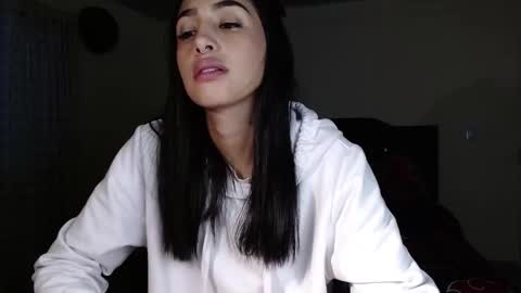 Nicole online show from November 26, 10:55 pm