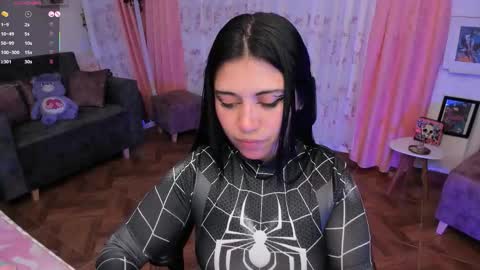      900   300   online show from November 16, 5:42 am