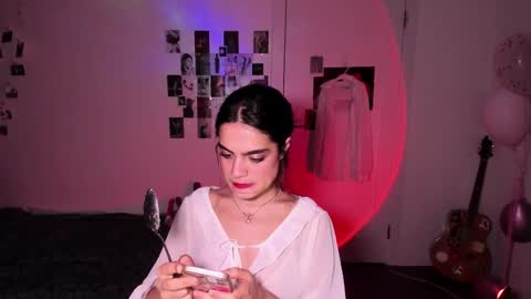 Daisy online show from November 3, 8:46 pm