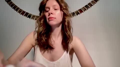 Nikki online show from February 9, 10:09 am