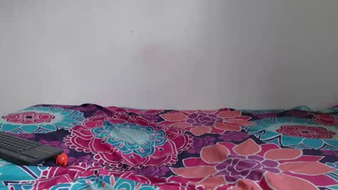 nikki_uwu online show from December 21, 8:57 pm