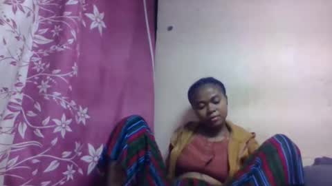 nilah online show from October 26, 4:30 am