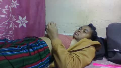 nilah online show from October 24, 2:40 am