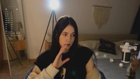 Jennet online show from February 16, 6:41 pm