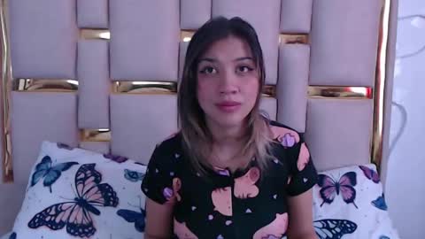 Nina Carther online show from October 28, 12:00 pm