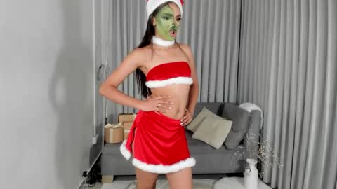 Natalia online show from December 13, 8:15 pm