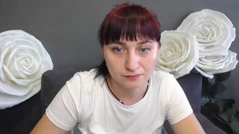 ninaflawlees online show from September 16, 11:51 am