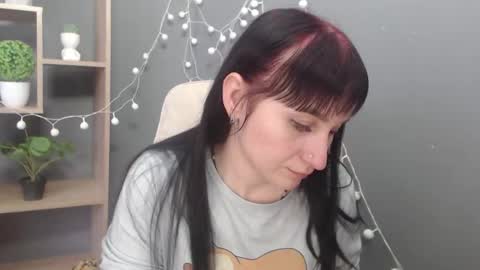 ninaflawlees online show from January 16, 12:56 pm