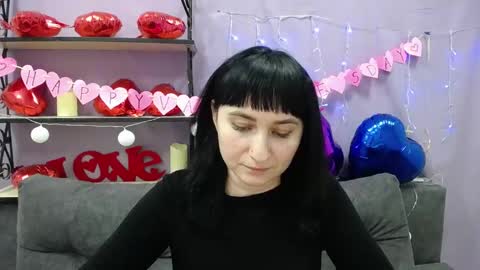 ninaflawlees online show from February 15, 7:17 pm