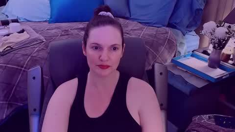 Nina Jaymes online show from February 19, 1:51 am