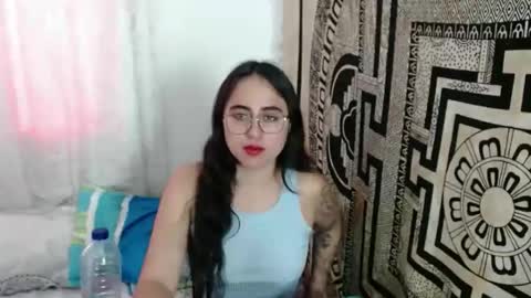 Snapshot of ninakravtz chatting on October 25, 2:25 pm N I N A online show from October 25, 2:25 pm