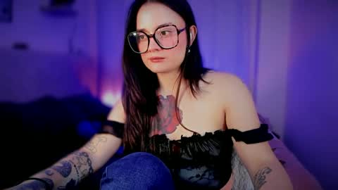 ninavolkov online show from October 2, 11:54 pm