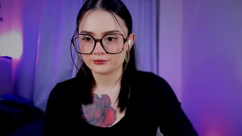 ninavolkov online show from October 21, 11:42 pm