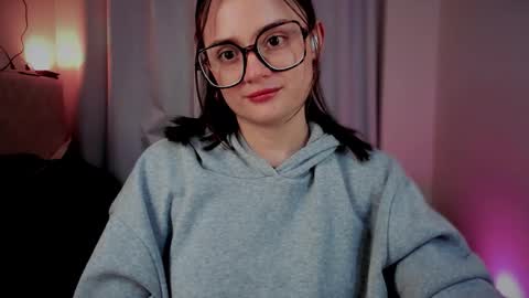 ninavolkov online show from October 27, 11:21 pm