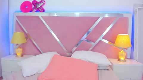 Ninna  online show from February 13, 12:13 am