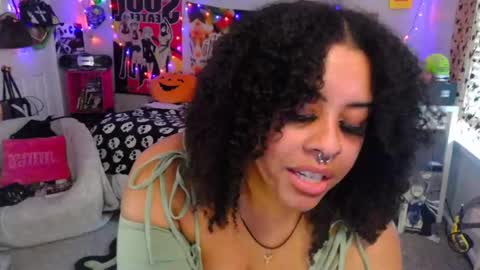 kiwi online show from September 24, 1:32 pm