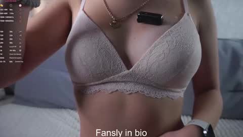 Xany online show from October 19, 2:02 am