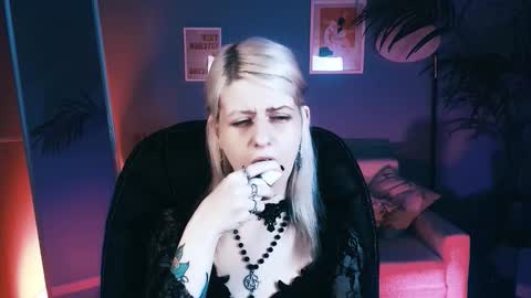 REAL name LiaDM are always open online show from November 7, 7:36 am