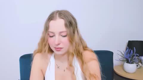 noahpretty online show from December 2, 4:31 pm