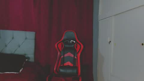 Noamartin online show from October 7, 12:04 am