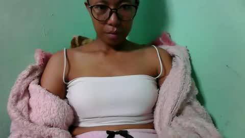 noellah online show from October 9, 8:40 am