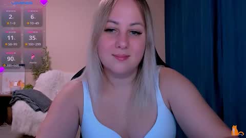 hi glad to chat online show from November 26, 8:43 pm