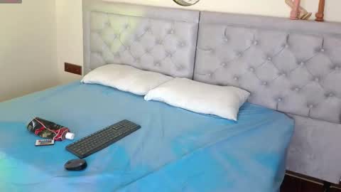 NubesNubladas online show from January 19, 5:03 am