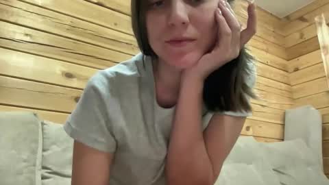 Ema online show from October 5, 4:23 pm