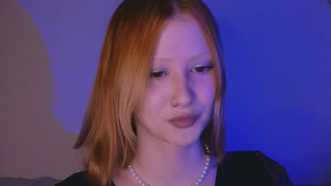 nyra_thira online show from November 7, 5:07 pm