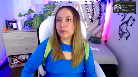 Alex   .    online show from November 15, 12:33 am