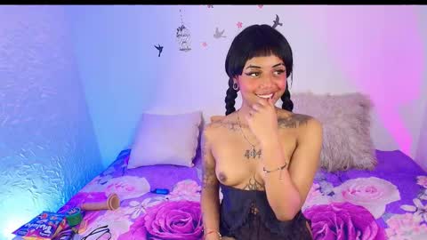 NYXHELLSQUEEN online show from January 10, 10:14 pm