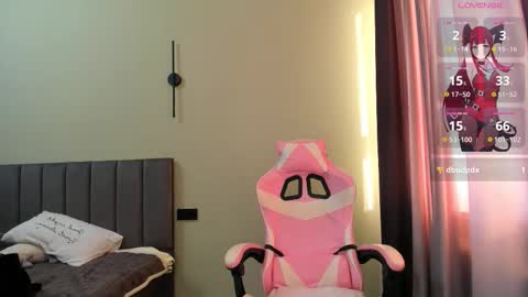 Leila online show from October 22, 4:17 am