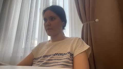 ocieburley online show from February 3, 8:19 am