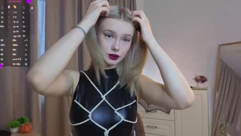 Agata online show from October 31, 4:36 am