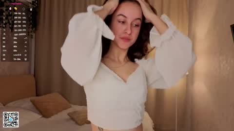 Elisa online show from February 3, 4:10 am