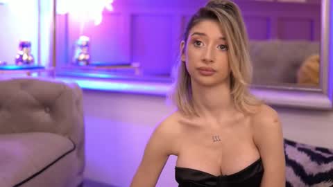 Odette online show from October 8, 5:56 am