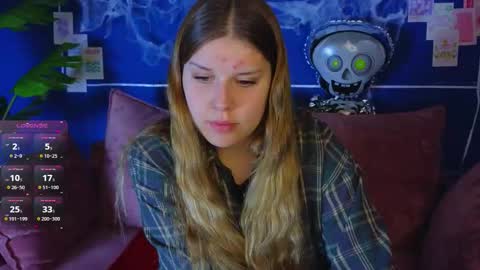 Snapshot of ohh_caitlyn chatting on October 26, 4:41 am ohh_caitlyn online show from October 26, 4:41 am