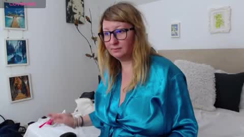 Olga Pavlova online show from January 18, 1:29 pm