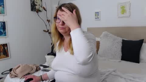 Olga Pavlova online show from February 5, 3:48 pm