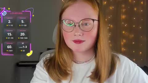 Snapshot of olivia_date chatting on October 10, 3:28 pm Olivia Date online show from October 10, 3:28 pm
