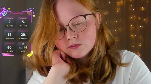 Snapshot of olivia_date chatting on October 17, 4:32 pm Olivia Date online show from October 17, 4:32 pm
