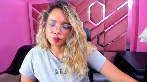  OLIVIA  online show from February 25, 2:14 am