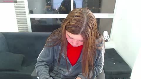 olivia_martine online show from January 26, 6:49 am