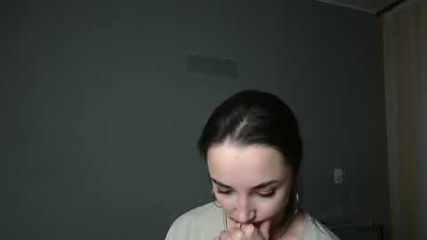 Olivia online show from February 24, 7:34 pm