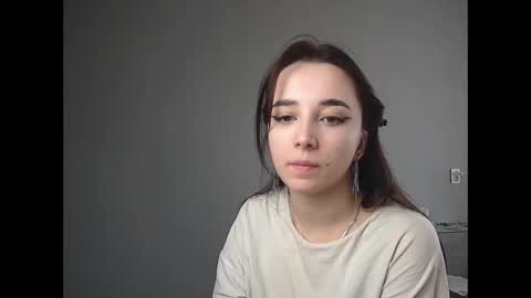 Olivia online show from March 4, 1:06 pm