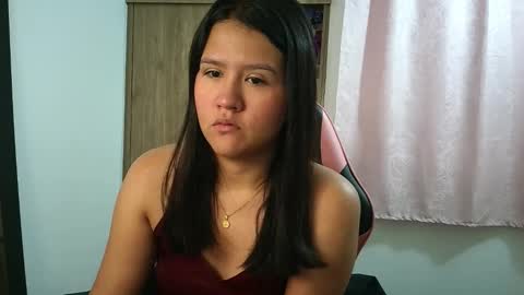 Olivia online show from January 12, 1:05 pm