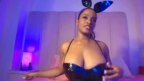 My name is olivia but can you call me Oli online show from January 7, 9:51 pm