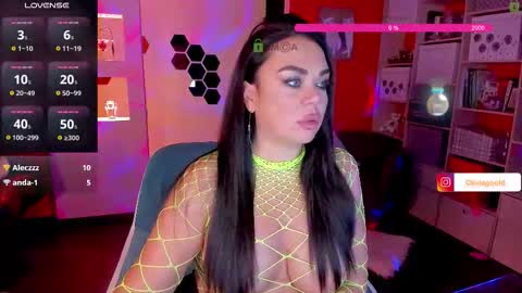 Oliviagoold online show from September 23, 8:29 pm